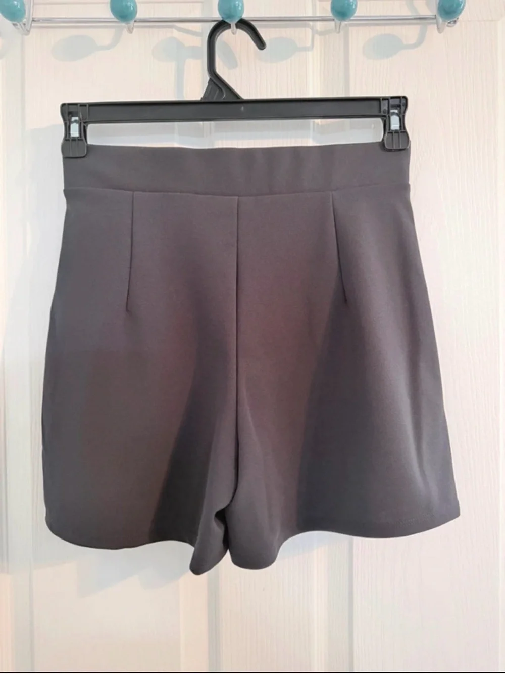 H&M dark grey